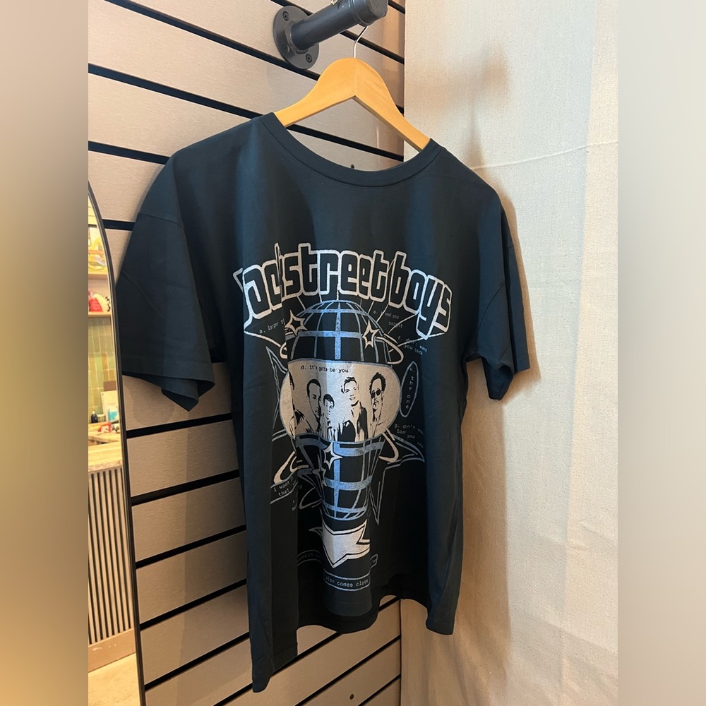NWT Daydreamer Backstreet Boys Into The Millennium Merch Tee - Picture 6 of 12